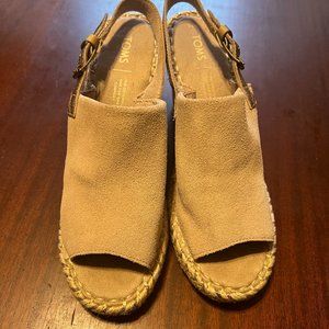 Toms Women's Monica Suede Desert Taupe Espadrille Wedges, size 9.5 M